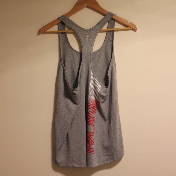 Old Navy Grey Activewear Run Tank Top - Picture 3 of 7